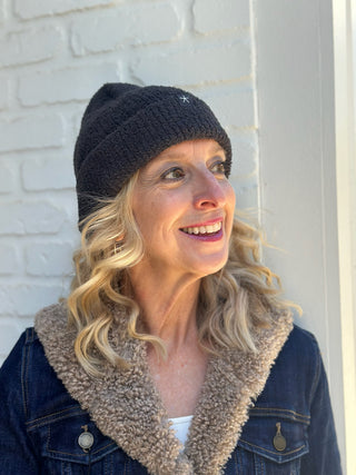 a cozy carbon ribbed beanie from barefoot dreams