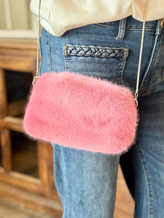 Soft Serenity Fur Crossbody Clutch - Pink