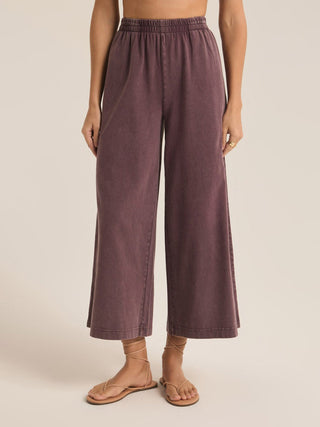 soft cotton high rise jersey pocket pants in a cocoa berry color